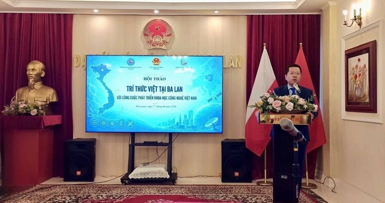 Hội thảo Trí thức Việt tại Ba Lan với công cuộc phát triển khoa học công nghệ Việt Nam Hội thảo Trí thức Việt tại Ba Lan với công cuộc phát triển khoa học công nghệ Việt Nam