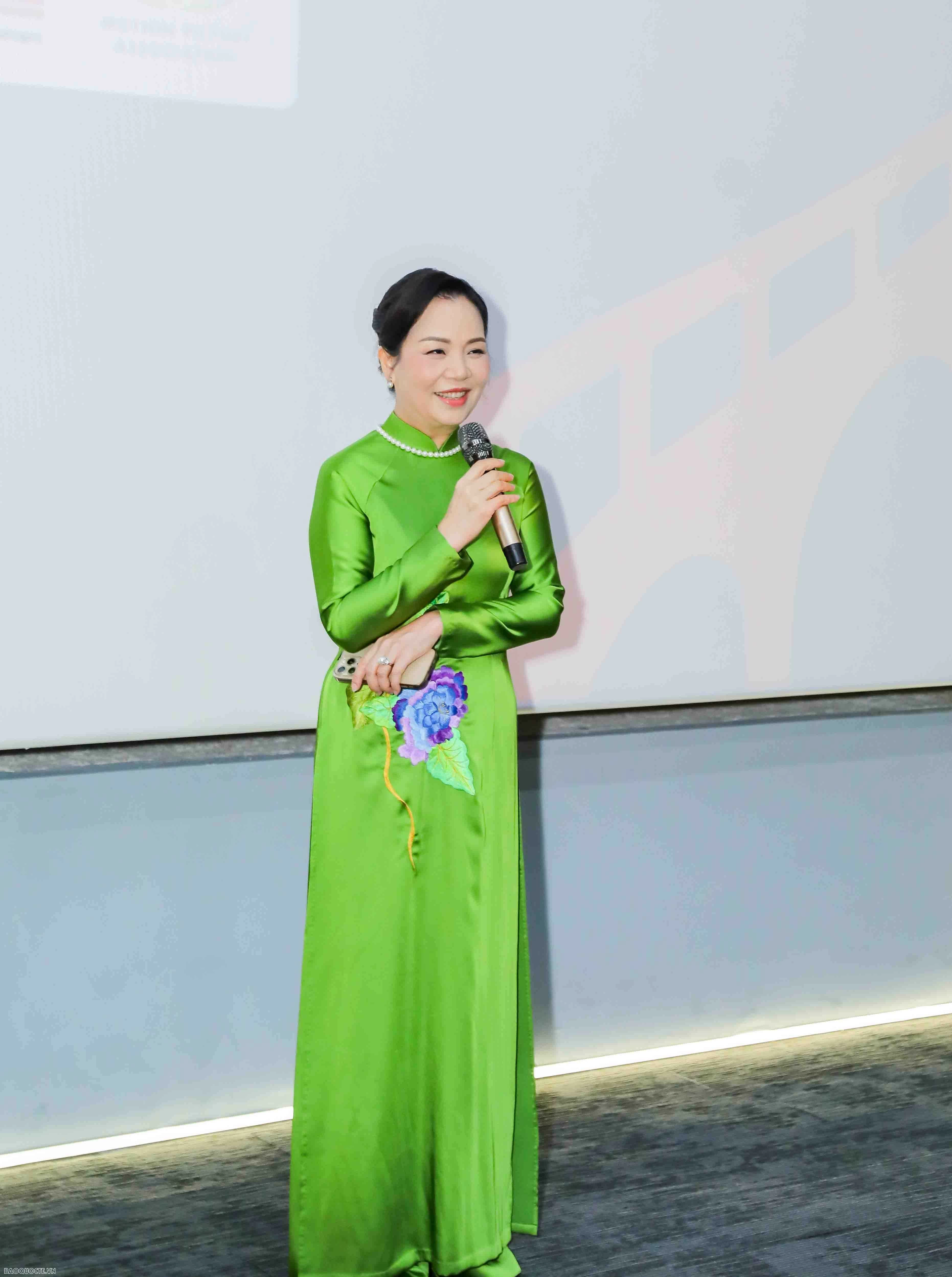 Jane Seymour mang Somewhere in Time mở màn Tiêu điểm Điện ảnh Hoa Kỳ tại DANAFF IV