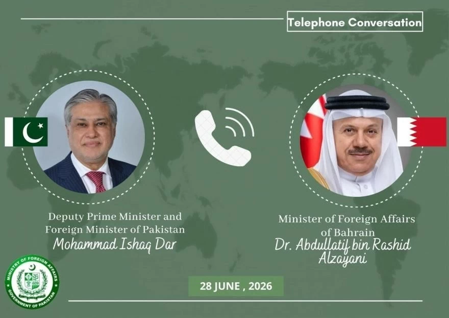 Ngoại trưởng Pakistan Ishaq Dar và Ngoại trưởng Bahrain Abdullatif bin Rashid Al Zayani điện đàm ngày 28/6, trao đổi về tình hình an ninh khu vực giữa lúc căng thẳng Mỹ-Iran tiếp tục leo thang. (Nguồn: Khaama Press)