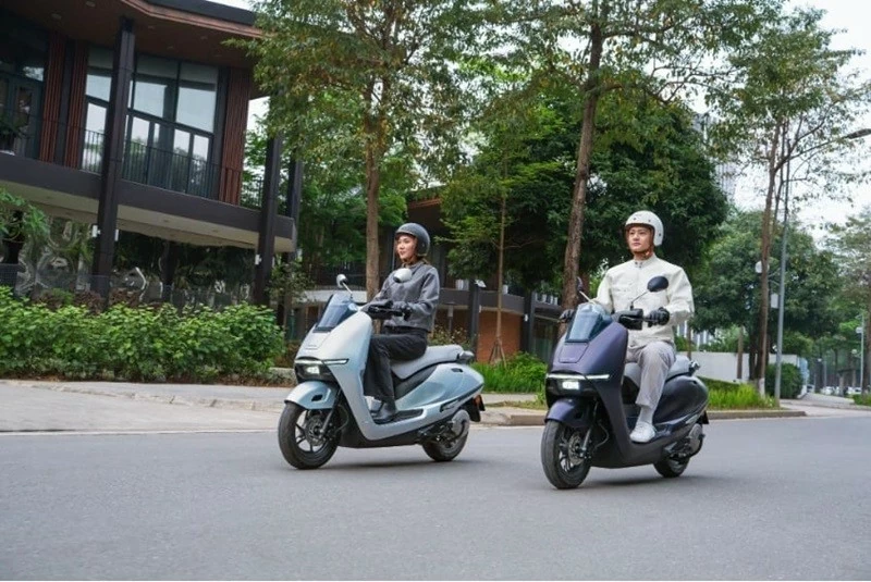 Honda UC3 hiện được phân phối tại 83 HEAD chuyên kinh doanh xe điện trên cả nước với hai phiên bản. 