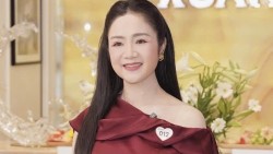 Ngắm đời thường trẻ trung của NSND Thu Hà