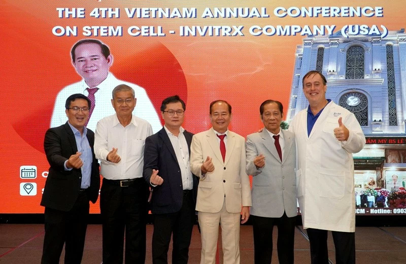 Tiến sĩ Danh dự - Bác sĩ CKI Lê Văn Sẽ: Người tiên phong trong ứng dụng tế bào gốc trong thẩm mỹ