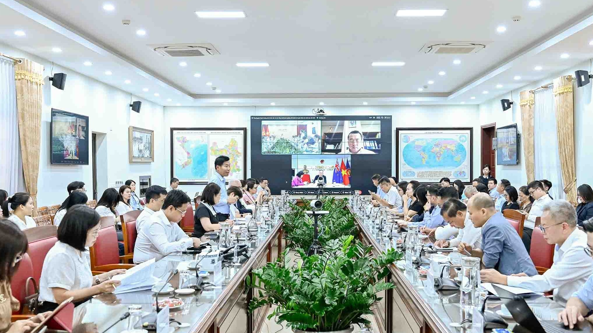 Bộ Ngoại giao hỗ trợ doanh nghiệp thúc đẩy hợp tác với Australia và New Zealand
