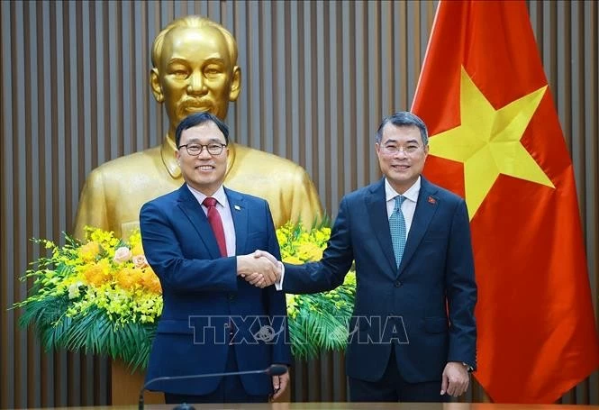 Thủ tướng Lê Minh Hưng tiếp Đại sứ Hàn Quốc Choi Young Sam
