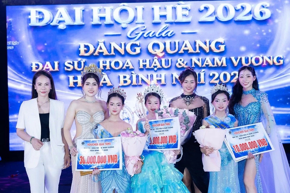 Cô bé 12 tuổi đến từ Hải Phòng đăng quang Hoa hậu Đại sứ Hòa bình nhí 2026