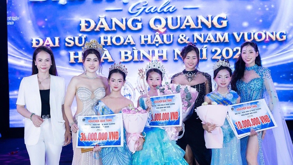Cô bé 12 tuổi đến từ Hải Phòng đăng quang Hoa hậu Đại sứ Hòa bình nhí 2026