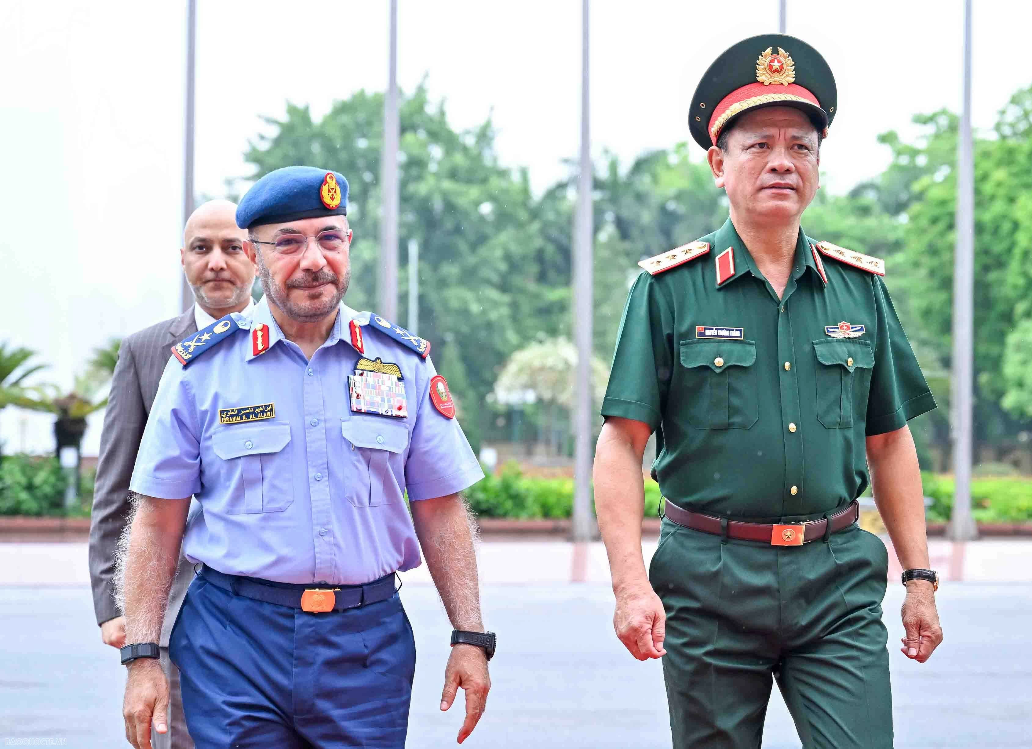 Việt NAm-UAE