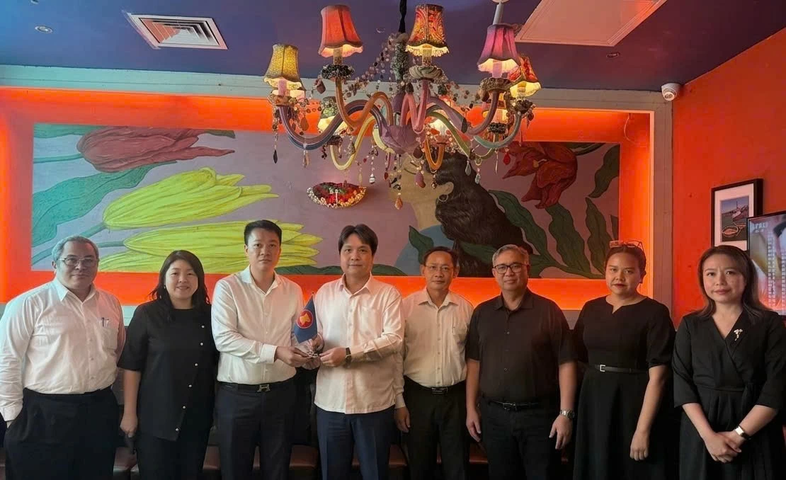 Lễ bàn giao chức Chủ tịch luân phiên Lãnh sự đoàn ASEAN tại Quảng Châu