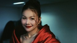 Nhan sắc yêu kiều của siêu mẫu Thanh Hằng