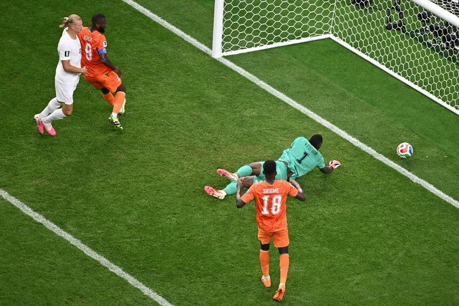Kết quả bóng đá Vòng 1/32 World Cup 2026: Na Uy 2-1 Bờ Biển Ngà: Haaland tiếp tục bám đuổi Messi, Na Uy tiễn Bờ Biển Ngà rời giải đấu Kết quả bóng đá Vòng 1/32 World Cup 2026: Na Uy 2-1 Bờ Biển Ngà: Haaland tiếp tục bám đuổi Messi, Na Uy tiễn Bờ Biển Ngà rời giải đấu