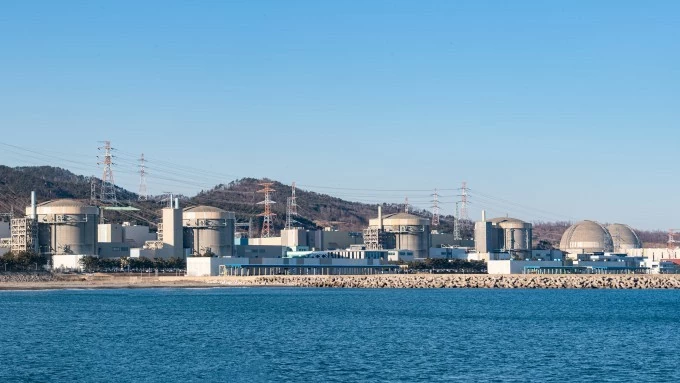 Toàn cảnh Nhà máy điện hạt nhân Wolsong tại thành phố Gyeongju, Hàn Quốc, khu vực vừa ghi nhận sự cố rò rỉ 208 kg nước nặng tại lò phản ứng số 4 trong thời gian bảo trì định kỳ. (Nguồn: The Korea Times) Toàn cảnh Nhà máy điện hạt nhân Wolsong tại thành phố Gyeongju, Hàn Quốc, khu vực vừa ghi nhận sự cố rò rỉ 208 kg nước nặng tại lò phản ứng số 4 trong thời gian bảo trì định kỳ. (Nguồn: The Korea Times)