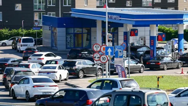 Khủng hoảng nhiên liệu tại Nga: Moscow vào tình huống hiếm gặp, Tổng thống Putin thừa nhận một điều