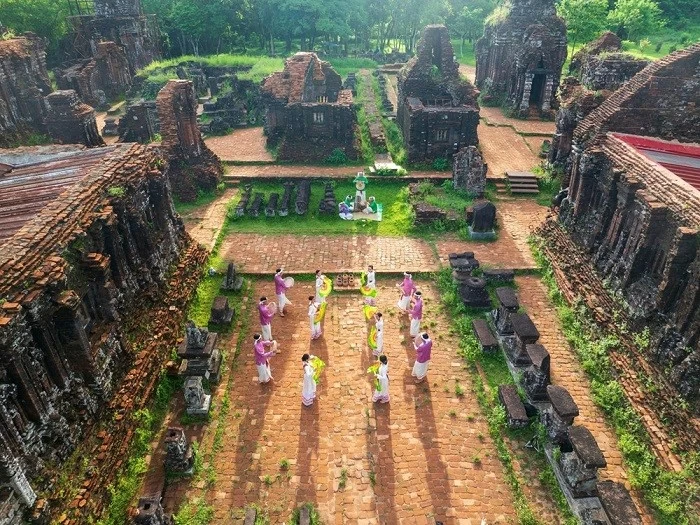 Đà Nẵng triển khai Chiến lược truyền thông quảng bá hình ảnh Việt Nam ra nước ngoài Đà Nẵng triển khai Chiến lược truyền thông quảng bá hình ảnh Việt Nam ra nước ngoài