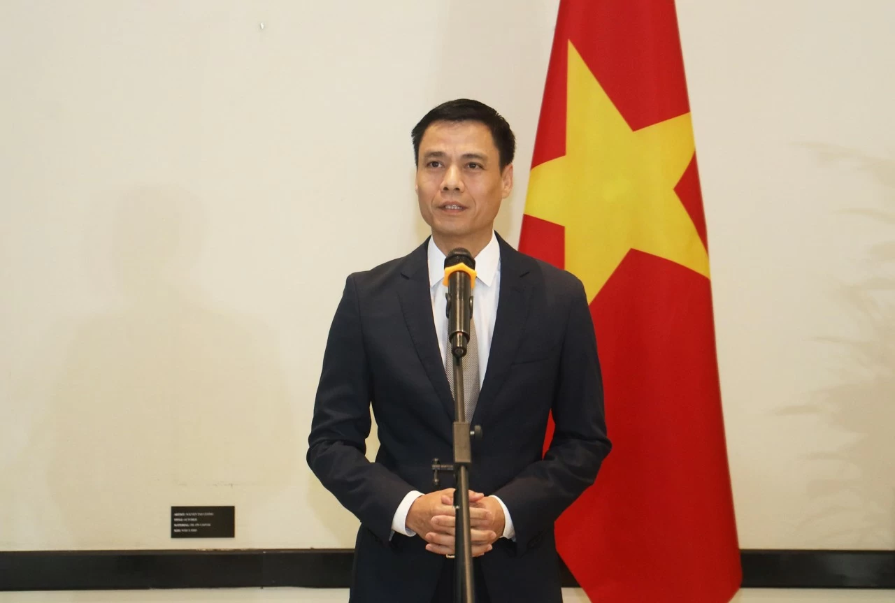 Thứ trưởng Ngoại giao Đặng Hoàng Giang phát biểu tại buổi lễ. (Ảnh: Thành Long)