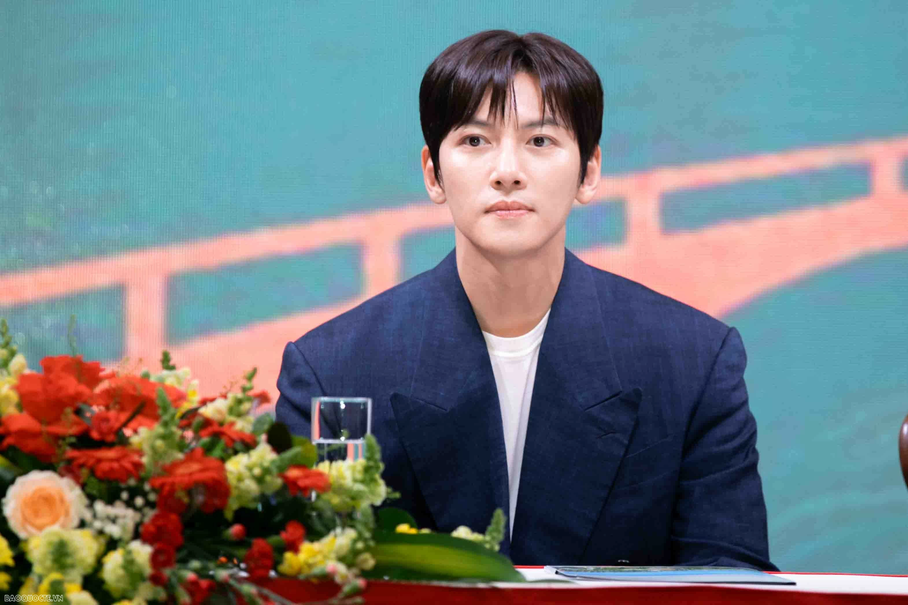 Tài tử Ji Chang Wook: 'Việt Nam luôn là nơi mang lại cho tôi rất nhiều năng lượng'