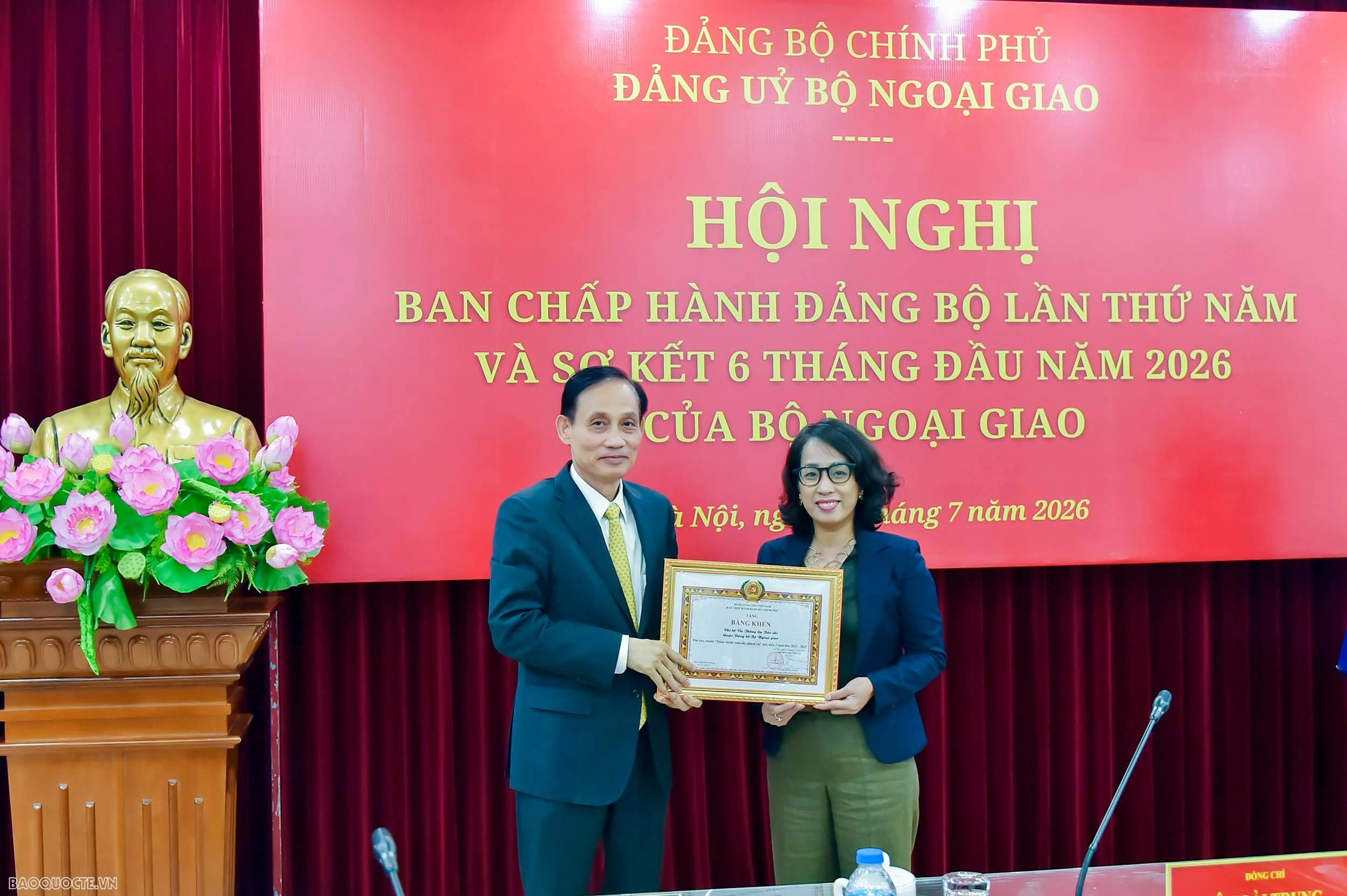 Bộ trưởng Lê Hoài Trung: Nâng tầm tư duy, đổi mới mạnh mẽ để xây dựng nền ngoại giao toàn diện, hiện đại