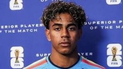 Phá vỡ kỷ lục của Mbappe, Lamine Yamal nhận danh hiệu cao quý