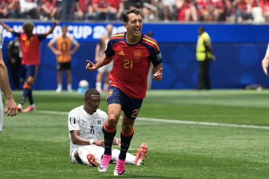 Kết quả bóng đá World Cup 2026: Tây Ban Nha 3-0 Áo: Oyarzabal lập cú đúp, La Roja thị uy sức mạnh bằng trận đấu hoàn hảo Kết quả bóng đá World Cup 2026: Tây Ban Nha 3-0 Áo: Oyarzabal lập cú đúp, La Roja thị uy sức mạnh bằng trận đấu hoàn hảo