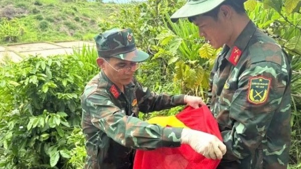Đắk Lắk: Xã Krông Bông quy tập được 2 hài cốt liệt sĩ tại khu vực núi Đá Đen, dưới chân dãy núi Chư Yang Sin