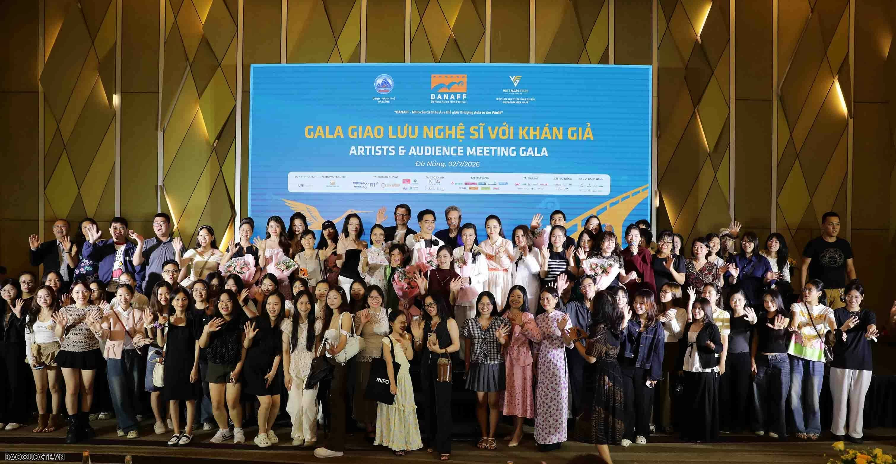 Đập cánh giữa không trung: 12 năm để yêu bộ phim mình làm ra