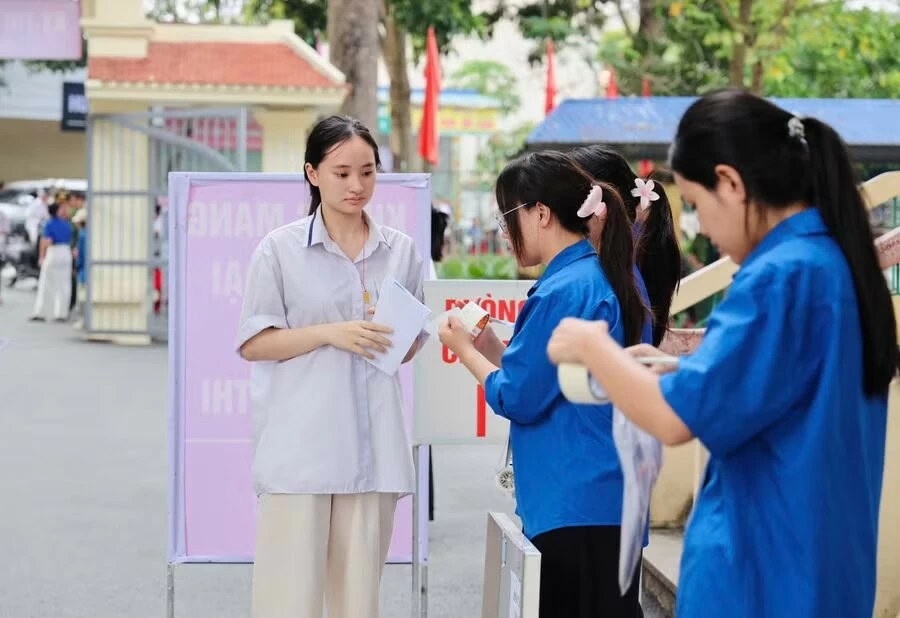 Gần 113.000 thí sinh đã đăng ký nguyện vọng xét tuyển đại học Gần 113.000 thí sinh đã đăng ký nguyện vọng xét tuyển đại học