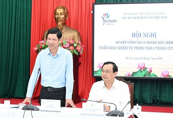Du lịch Việt Nam đứng trước cơ hội vượt mục tiêu 25 triệu khách Du lịch Việt Nam đứng trước cơ hội vượt mục tiêu 25 triệu khách