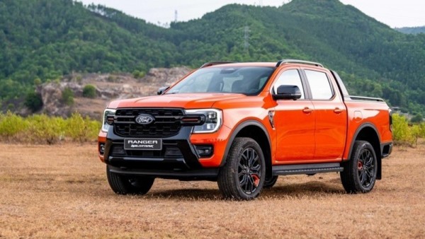 Ford Ranger 2026 chốt giá từ 707 triệu đồng tại Việt Nam