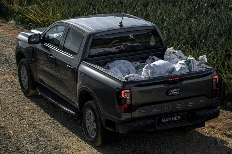 Khối động cơ diesel 2.0L tăng áp tiếp tục được sử dụng nhưng đã được Ford tinh chỉnh một số chi tiết kỹ thuật. 