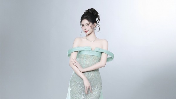 Phạm Hoàng Thu Uyên sẽ đại diện Việt Nam thi Miss Earth 2026
