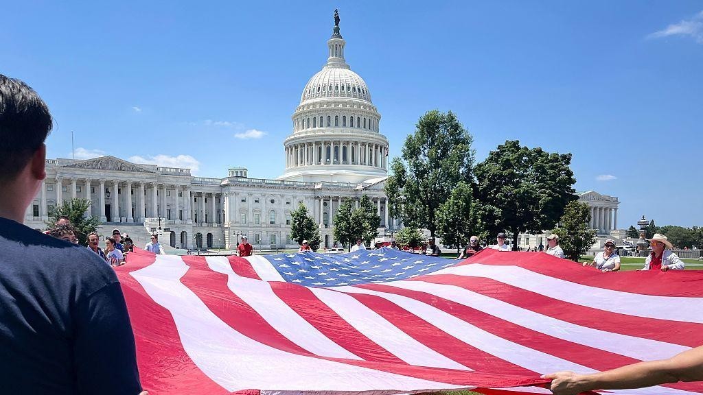 250 năm Quốc khánh Mỹ: Tổng thống Trump nói về 'kỷ nguyên hoàng kim mới'; diễu hành tại thủ đô phải huỷ vì nắng nóng cực đoan