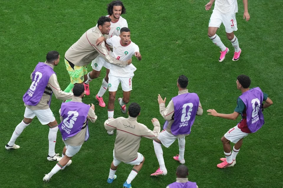 Kết quả bóng đá World Cup 2026: Canada 0-3 Morocco: Ounahi lập cú đúp trong chiến thắng áp đảo, Morocco hiên ngang tiến vào tứ kết Kết quả bóng đá World Cup 2026: Canada 0-3 Morocco: Ounahi lập cú đúp trong chiến thắng áp đảo, Morocco hiên ngang tiến vào tứ kết