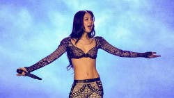 Jennie trở thành nghệ sĩ chính tại hai lễ hội âm nhạc lớn ở châu Âu
