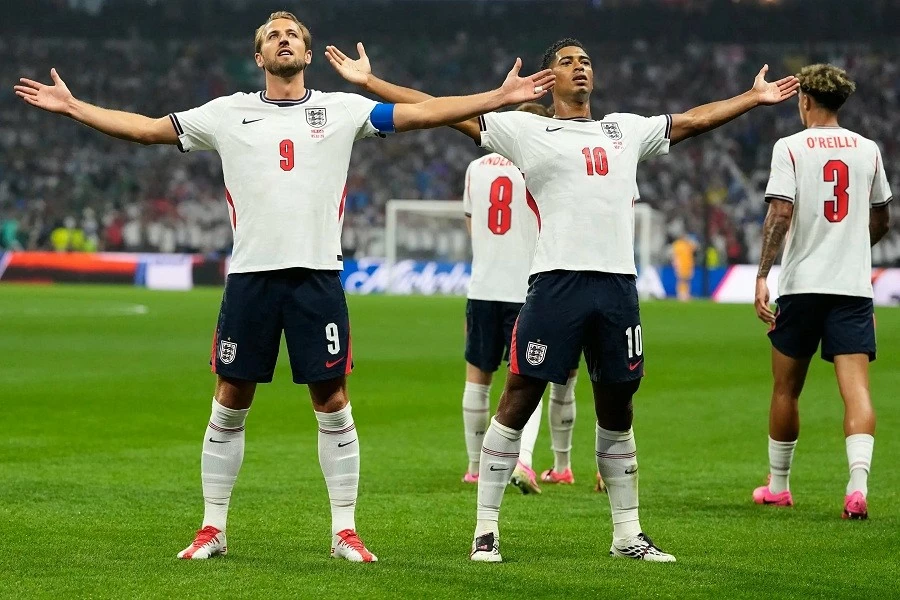 Kết quả bóng đá World Cup 2026: Anh 3-2 Mexico: Bellingham rực sáng với cú đúp, Harry Kane đi vào lịch sử trong ngày Tam Sư phá dớp tại sân Azteca