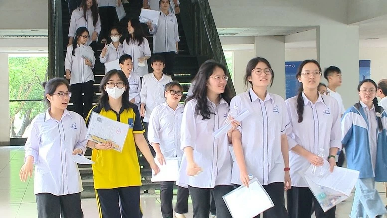 Tuyển sinh đại học 2026: Đừng chọn ngành theo đám đông... Tuyển sinh đại học 2026: Đừng chọn ngành theo đám đông...