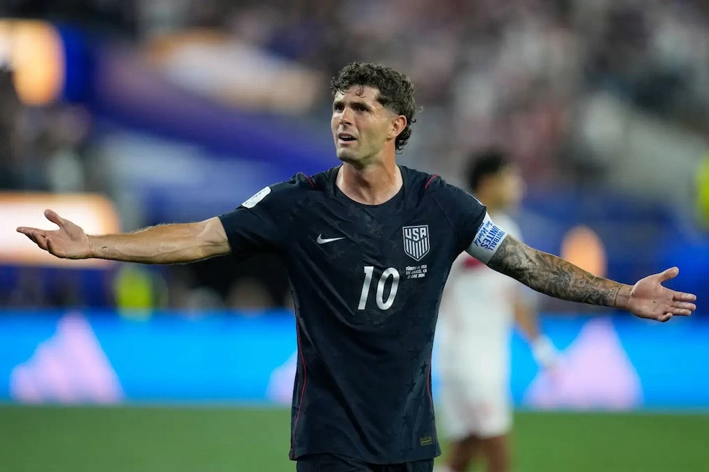 Cầu thủ Christian Pulisic: Từ người con của xứ sở chocolate đến niềm hy vọng lớn nhất của bóng đá Mỹ mùa World Cup