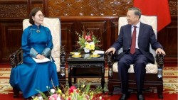 Thư, điện mừng kỷ niệm lần thứ 105 Quốc khánh Mông Cổ