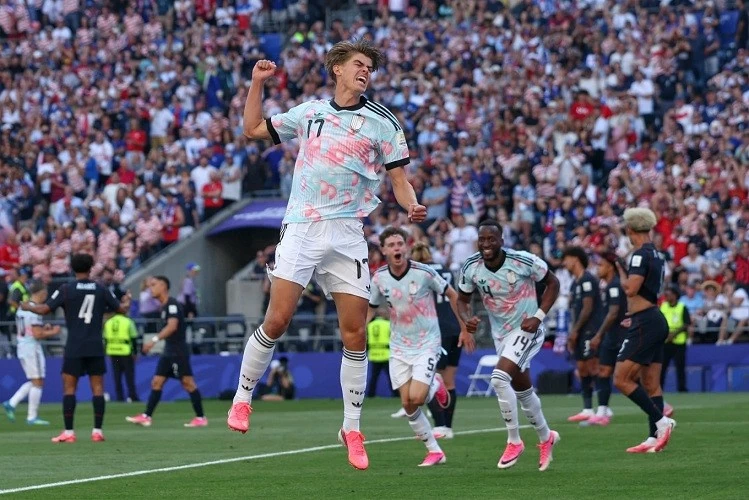 Kết quả bóng đá World Cup 2026: Bỉ 4-1 Mỹ: De Ketelaere rực sáng, Quỷ đỏ đánh bại chủ nhà để giành vé vào tứ kết Kết quả bóng đá World Cup 2026: Bỉ 4-1 Mỹ: De Ketelaere rực sáng, Quỷ đỏ đánh bại chủ nhà để giành vé vào tứ kết