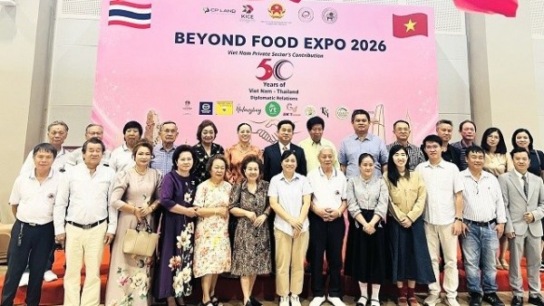 Exhibition elevates Vietnamese brands, boosts economic cooperation in Thailand