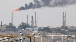 Mỹ bất ngờ hành động gắt với Iran, Tehran chỉ trích
