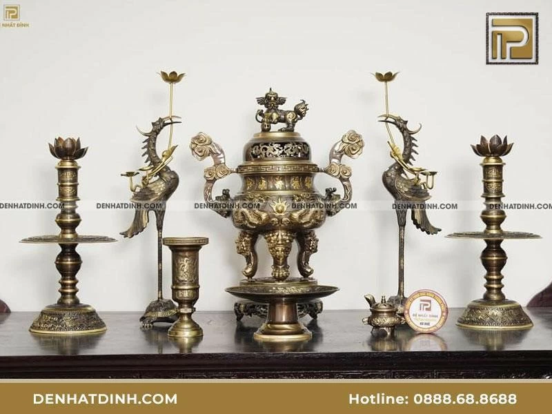 Bộ đỉnh đồng Đệ Nhất Đỉnh mang vẻ đẹp bền vững theo thời gian