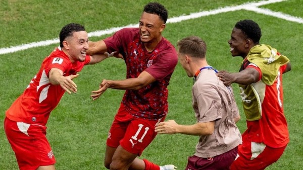 Kết quả bóng đá World Cup 2026: Thụy Sỹ 0-0 Colombia (pen 4-3): Thụy Sỹ 'phá dớp' 72 năm để bước vào tứ kết sau loạt đấu súng nghẹt thở