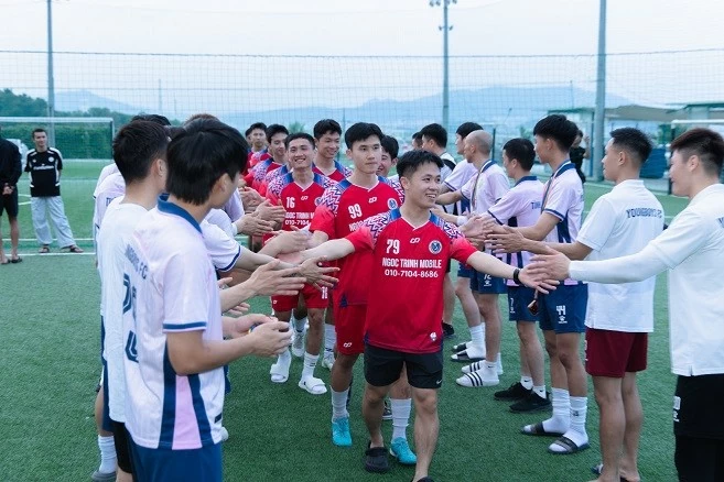 Giải futsal lan tỏa tinh thần đoàn kết của cộng đồng người Việt Nam tại Hàn Quốc Giải futsal lan tỏa tinh thần đoàn kết của cộng đồng người Việt tại Hàn Quốc