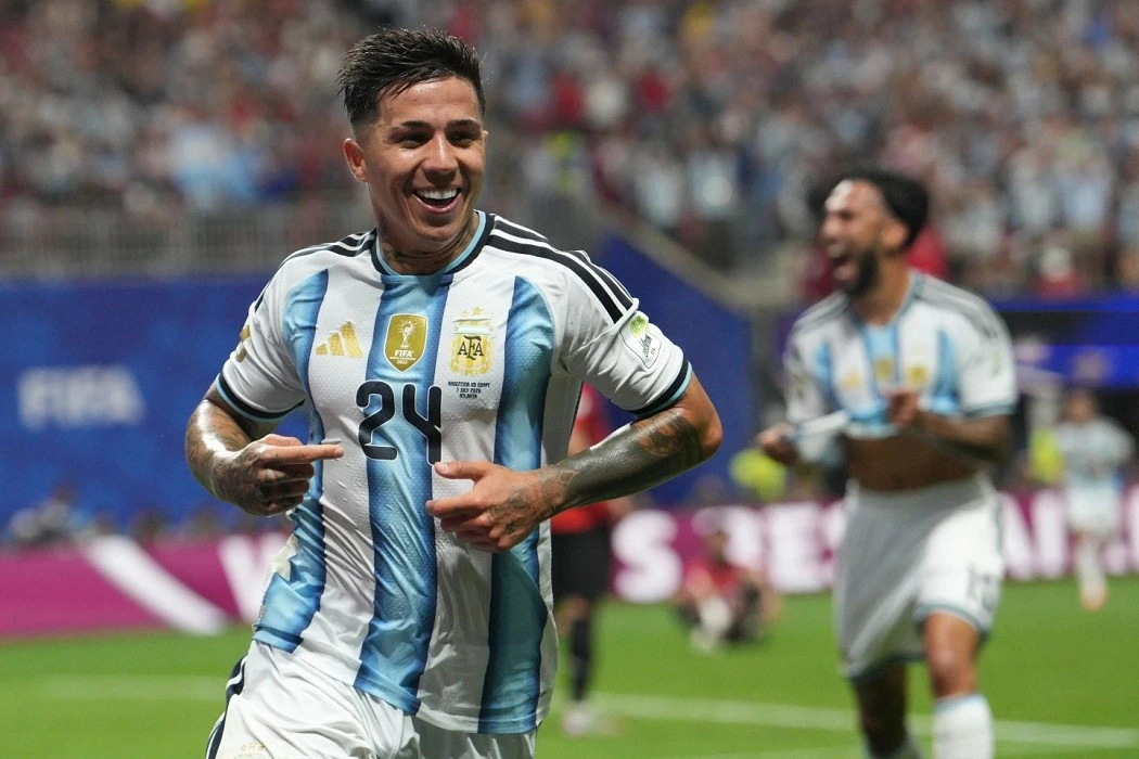 Argentina đấu với Ai Cập: 13 phút ngược dòng thay đổi số phận nhà đương kim vô địch World Cup