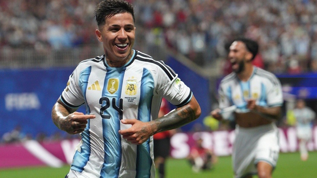 Argentina đấu với Ai Cập: 13 phút ngược dòng thay đổi số phận nhà đương kim vô địch World Cup