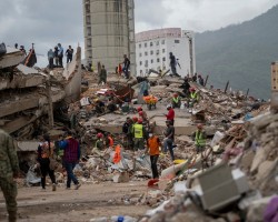 Đảng, Nhà nước và nhân dân Việt Nam hỗ trợ chính phủ, nhân dân Venezuela khắc phục hậu quả thiên tai
