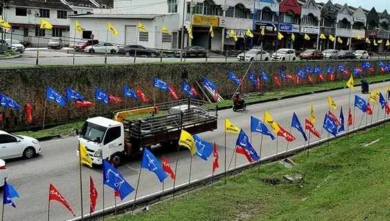 Bầu cử Malaysia: Xu hướng cạnh tranh trước thềm Tổng tuyển cử Bầu cử Malaysia: Xu hướng cạnh tranh trước thềm Tổng tuyển cử