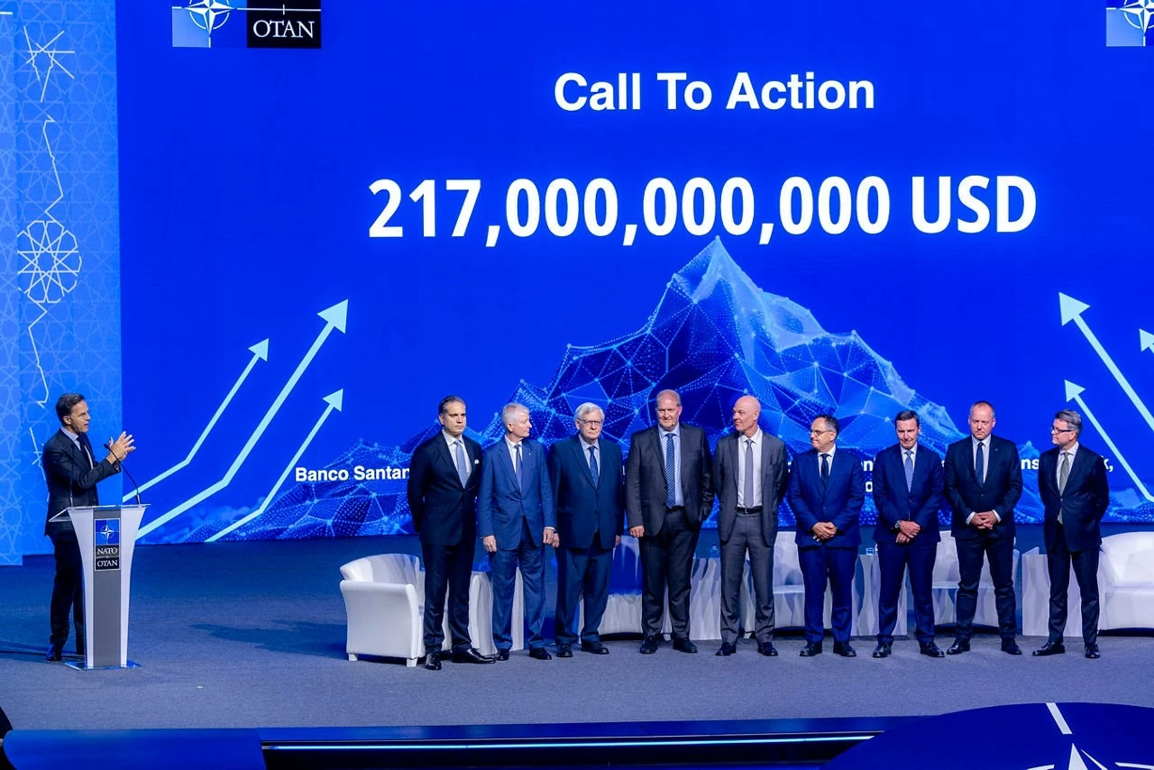 NATO công bố loạt sáng kiến tăng năng lực quốc phòng, thúc đẩy đầu tư và sản xuất quân sự. (Nguồn: NATO) NATO công bố loạt sáng kiến tăng năng lực quốc phòng, thúc đẩy đầu tư và sản xuất quân sự. (Nguồn: NATO)