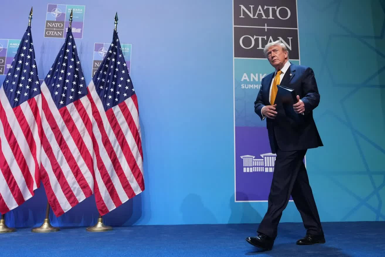 Tổng thống Mỹ Donald Trump tại Hội nghị thượng đỉnh NATO. (Nguồn: The New Daily)