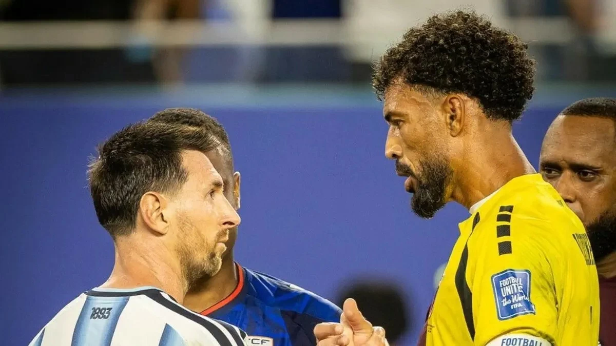 Sau World Cup 2026, Vozinha chuẩn bị làm đồng đội của Lionel Messi
