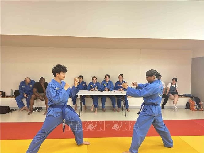 Vovinam trở thành cầu nối văn hóa Việt Nam tại Paris
